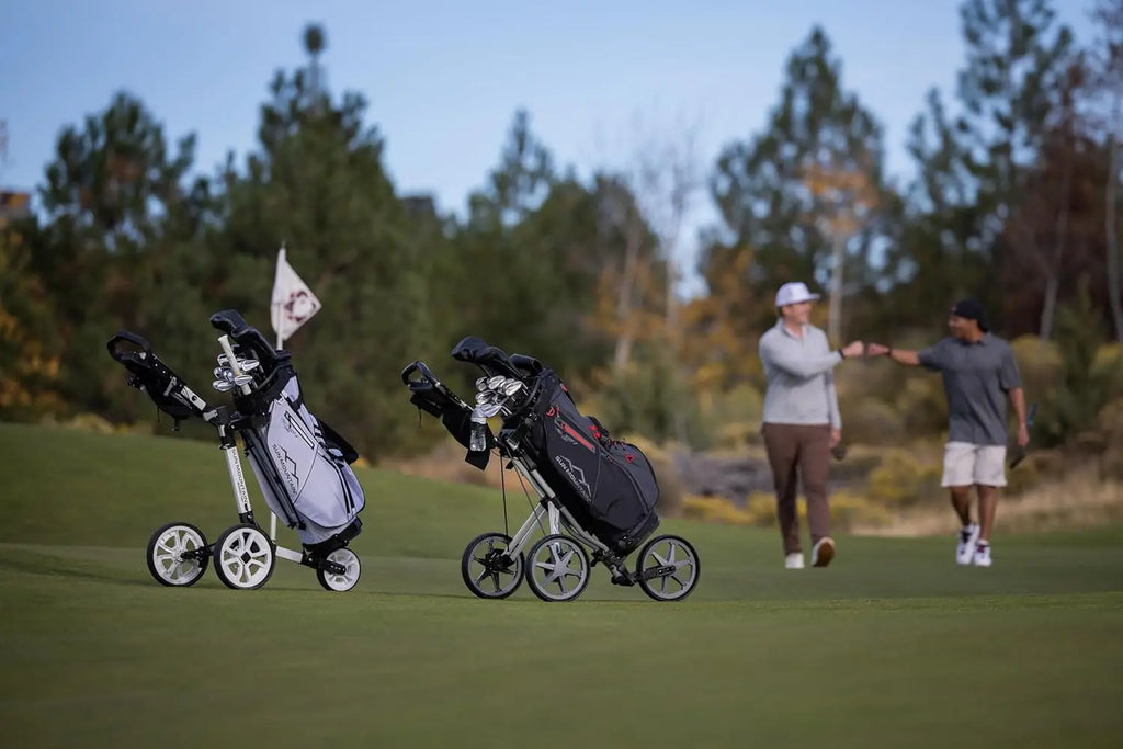 Lightweight Stand Golf Bag with 14-Way Top - 2025 Model for Men, Easy to Carry and Durable